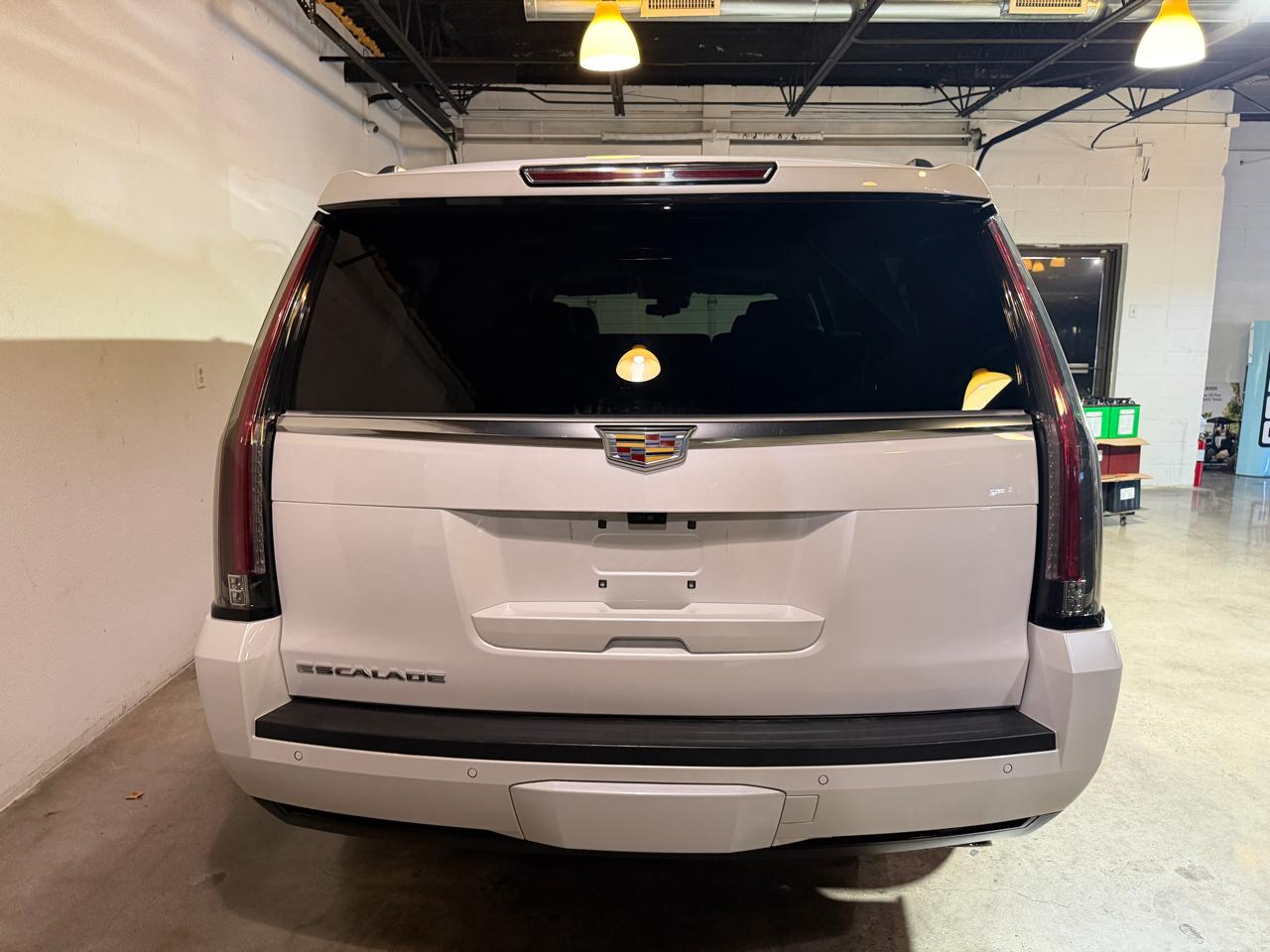 Cadillac Escalade ESV Luxury 4WD 2020