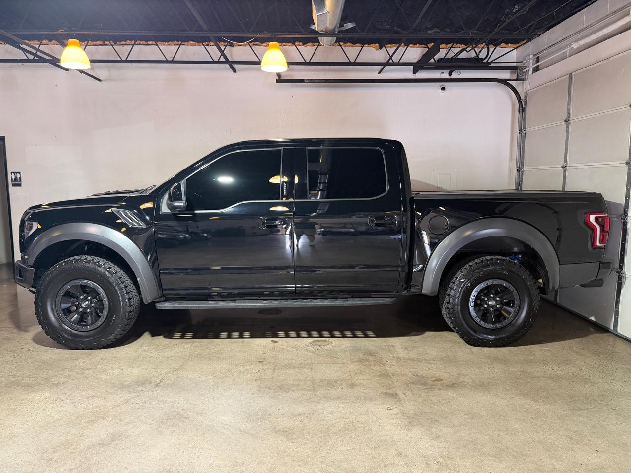 Ford F-150 Raptor SuperCrew 4WD 2018