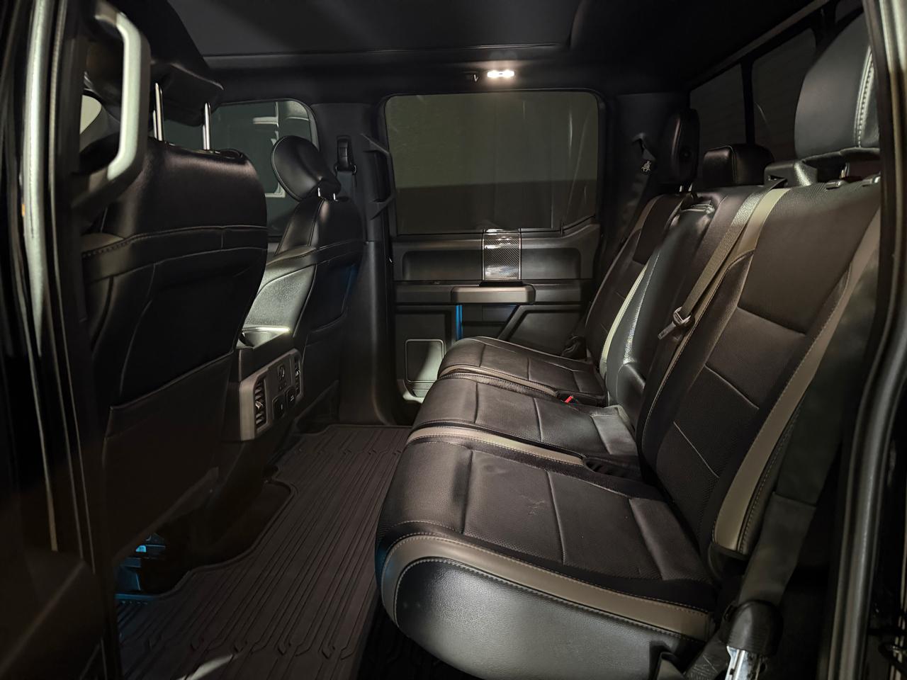 Ford F-150 Raptor SuperCrew 4WD 2018