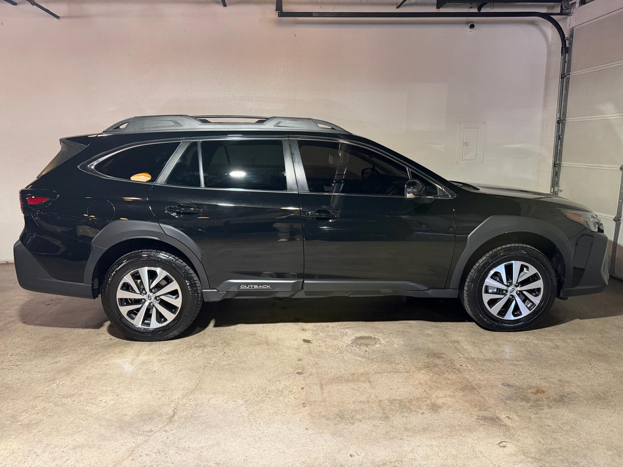 Subaru Outback Premium 2023