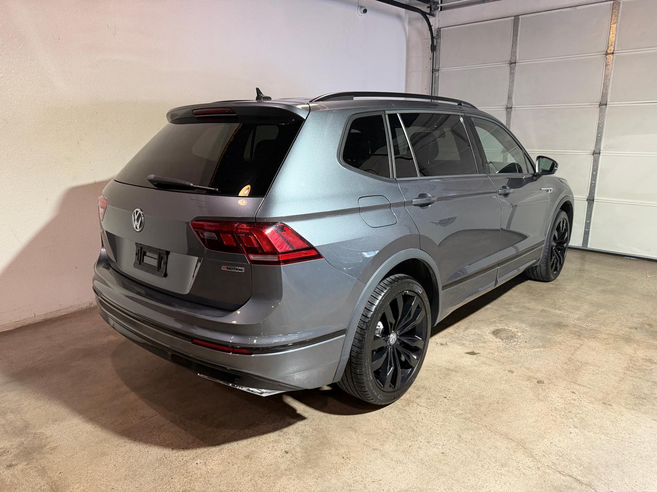 Volkswagen Tiguan SE R-Line Black 4D SUV 4Motion 2020