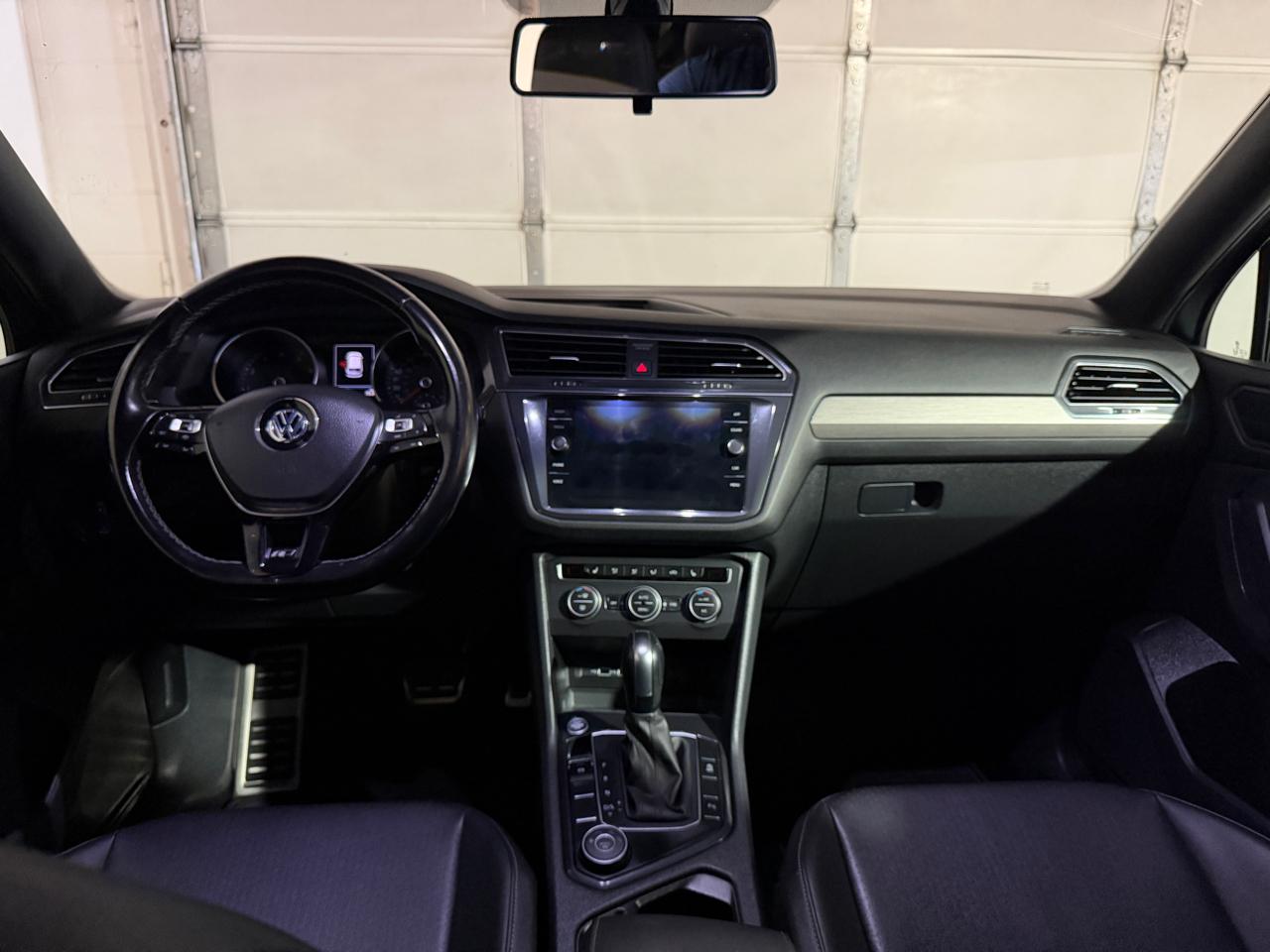 Volkswagen Tiguan SE R-Line Black 4D SUV 4Motion 2020