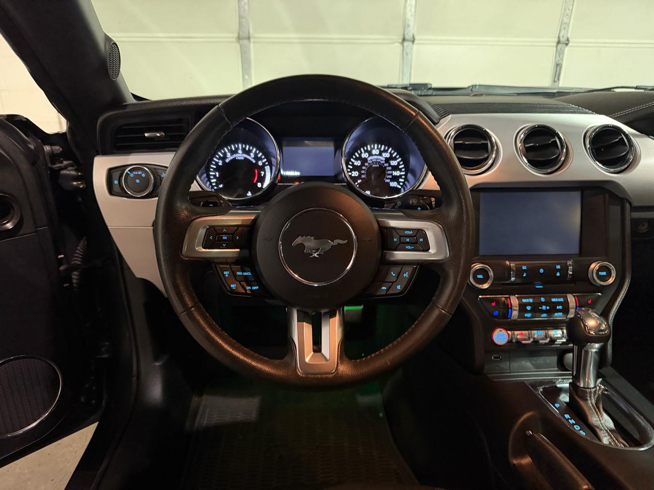 Ford Mustang EcoBoost Coupe 2015