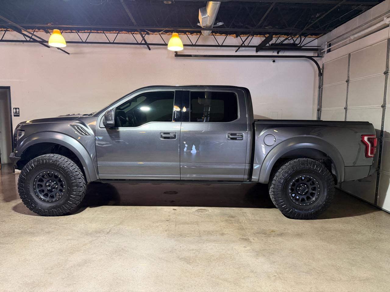 Ford F-150 Raptor SuperCrew 4WD 2019