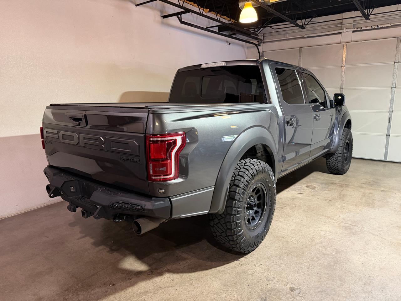 Ford F-150 Raptor SuperCrew 4WD 2019