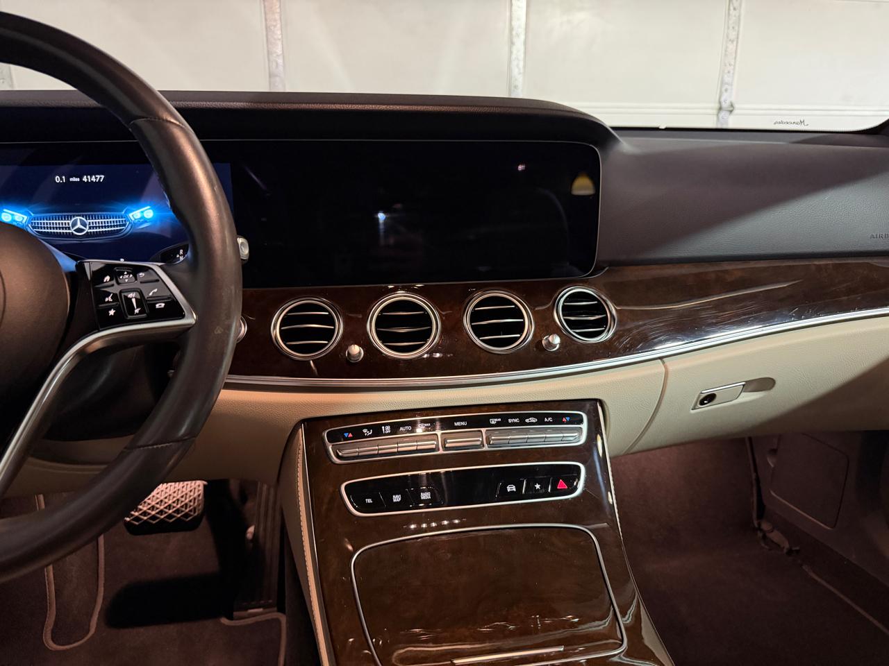 Mercedes-Benz E-Class E350 Sedan 4MATIC 2023