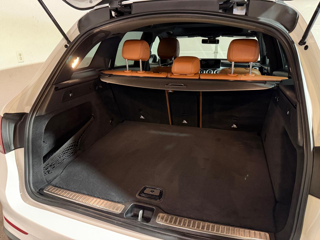 Mercedes-Benz GLC-Class GLC300 2020