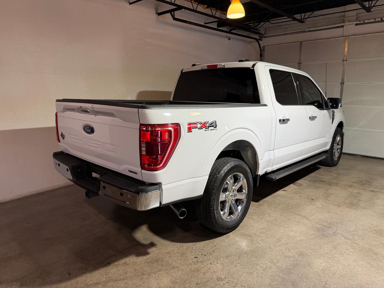 Ford F-150 XLT SuperCrew 4WD 2021