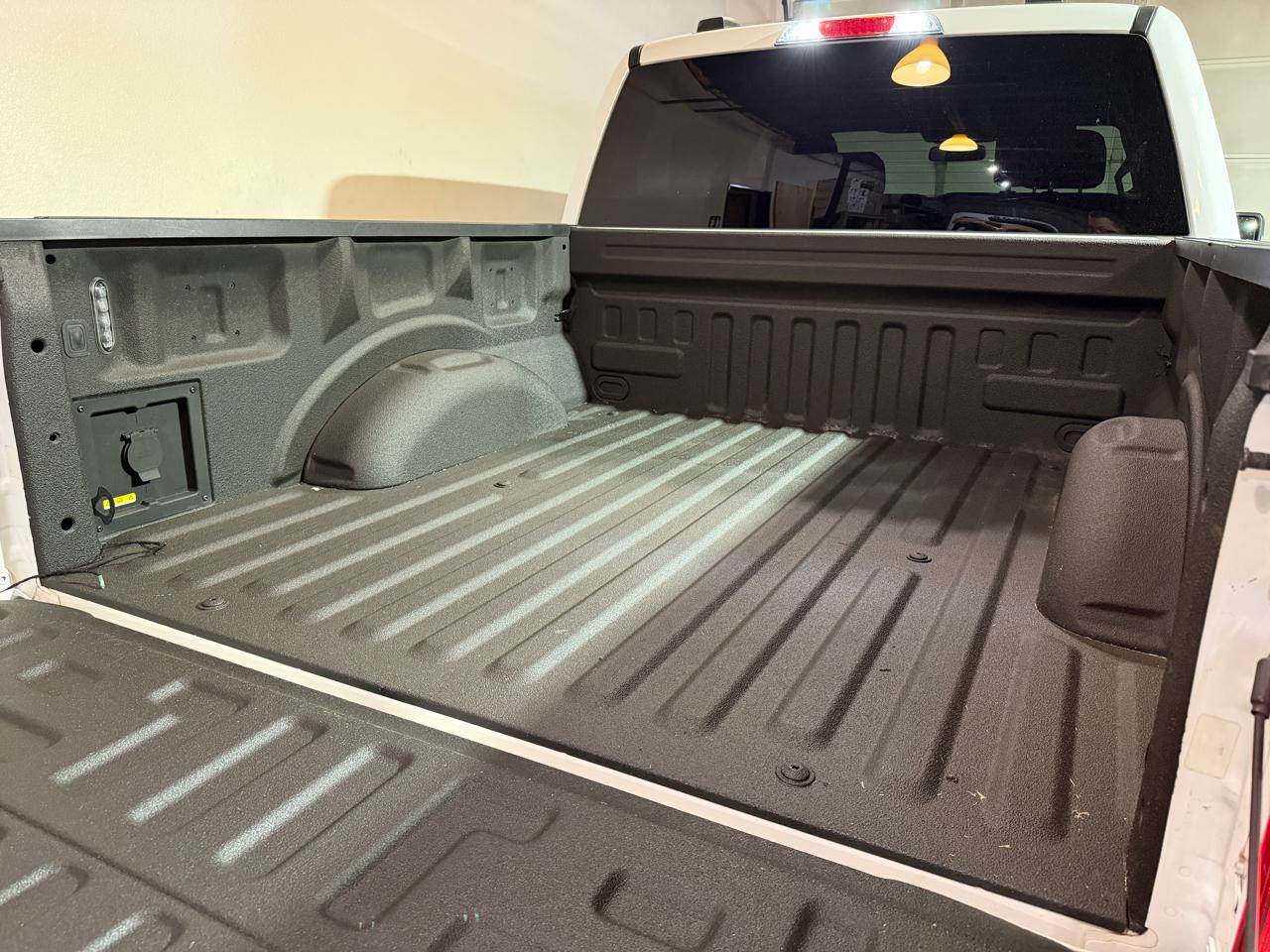 Ford F-150 XLT SuperCrew 4WD 2021