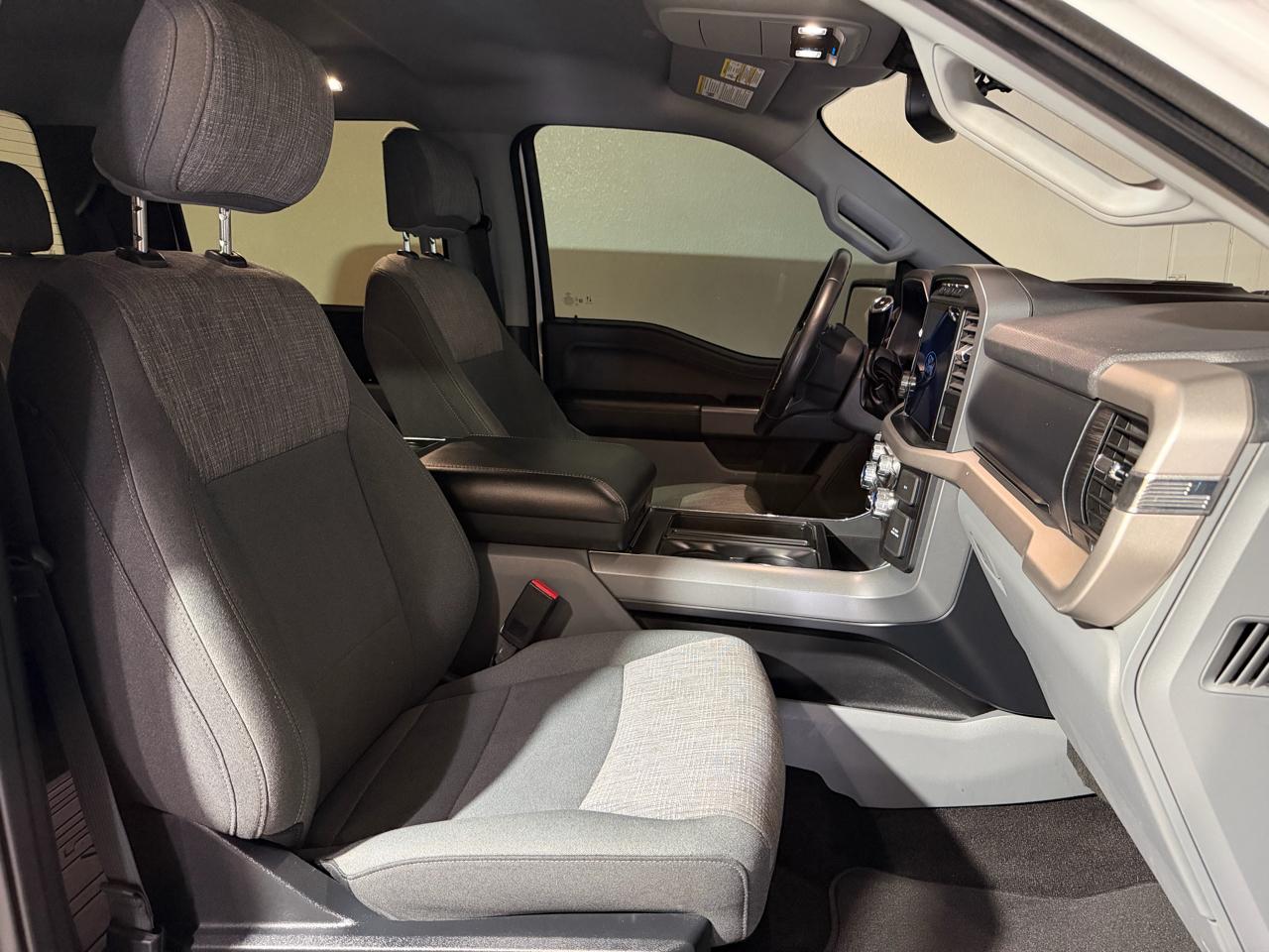 Ford F-150 XLT SuperCrew 4WD 2021