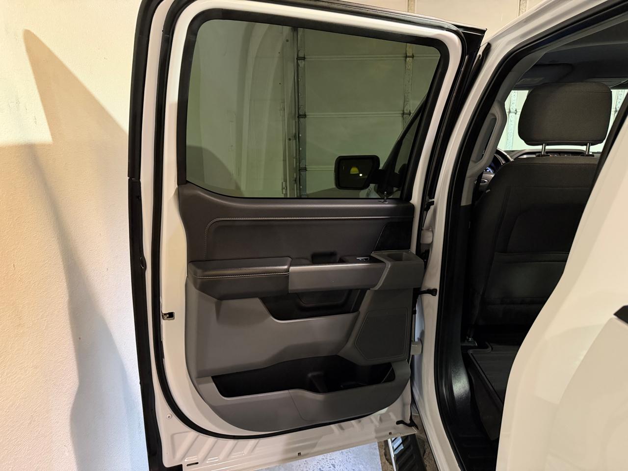 Ford F-150 XLT SuperCrew 4WD 2021
