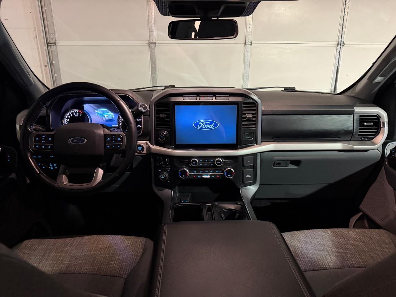 Ford F-150 XLT SuperCrew 4WD 2021