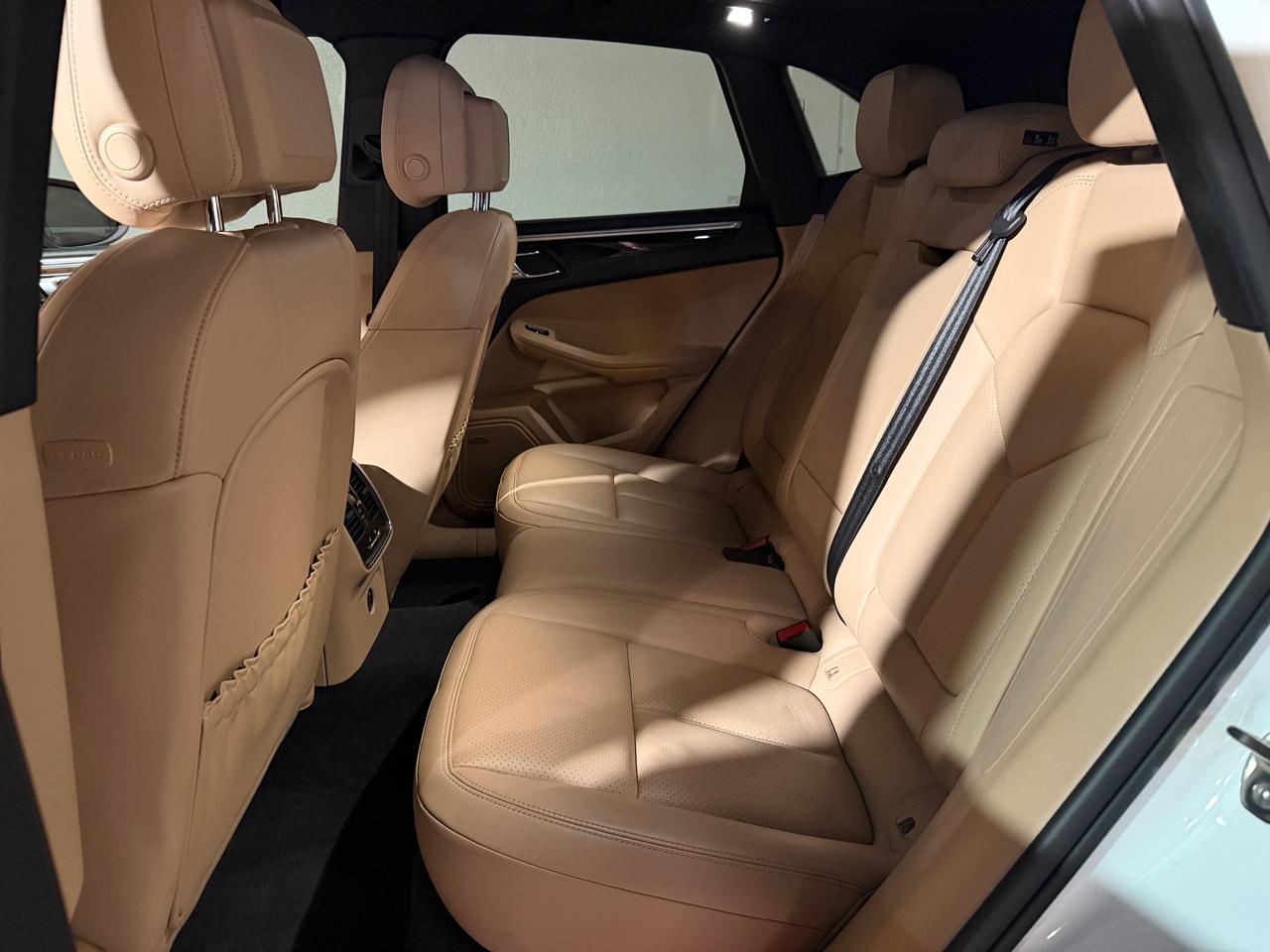 Porsche Macan Base 2019