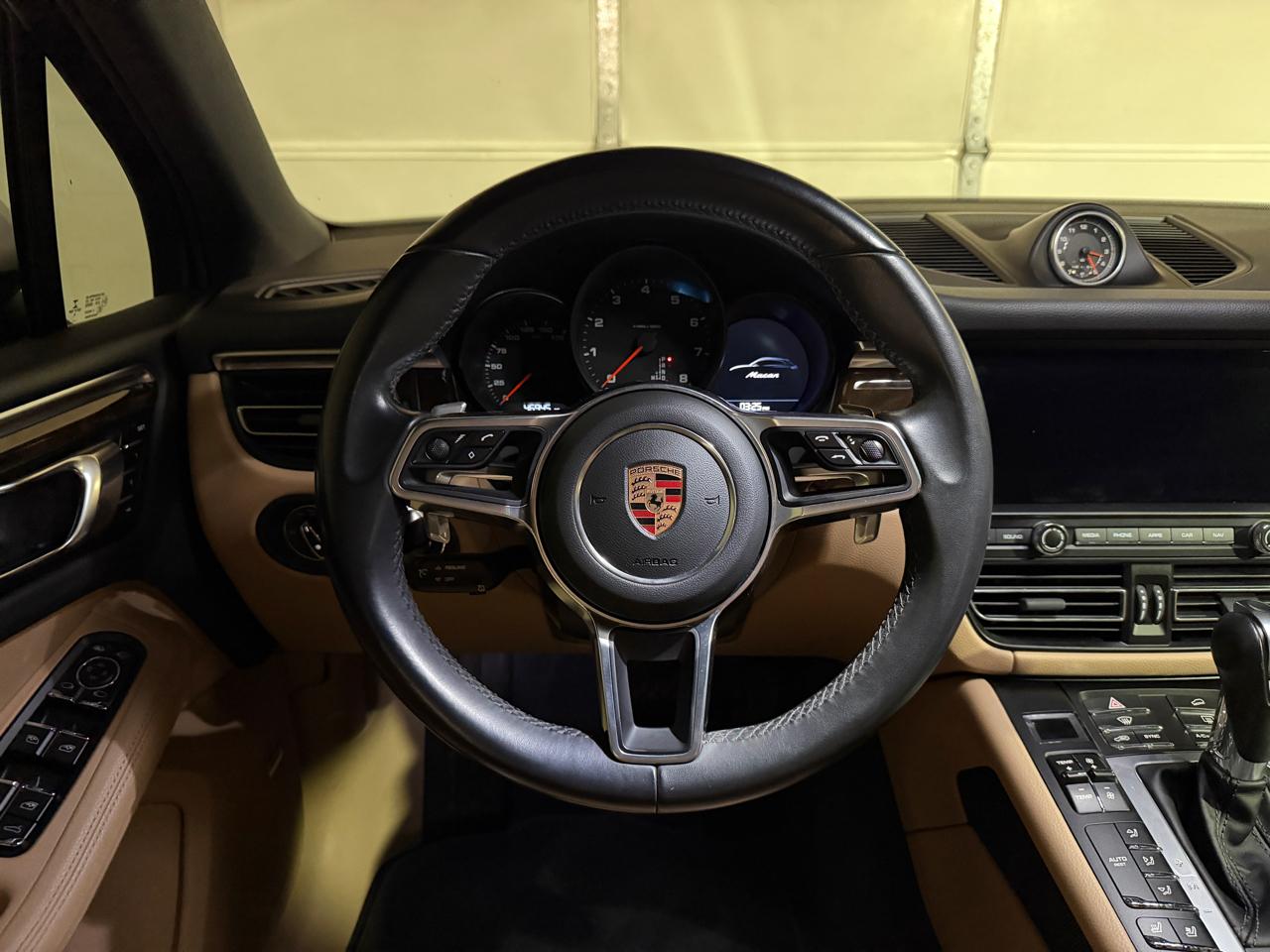 Porsche Macan Base 2019