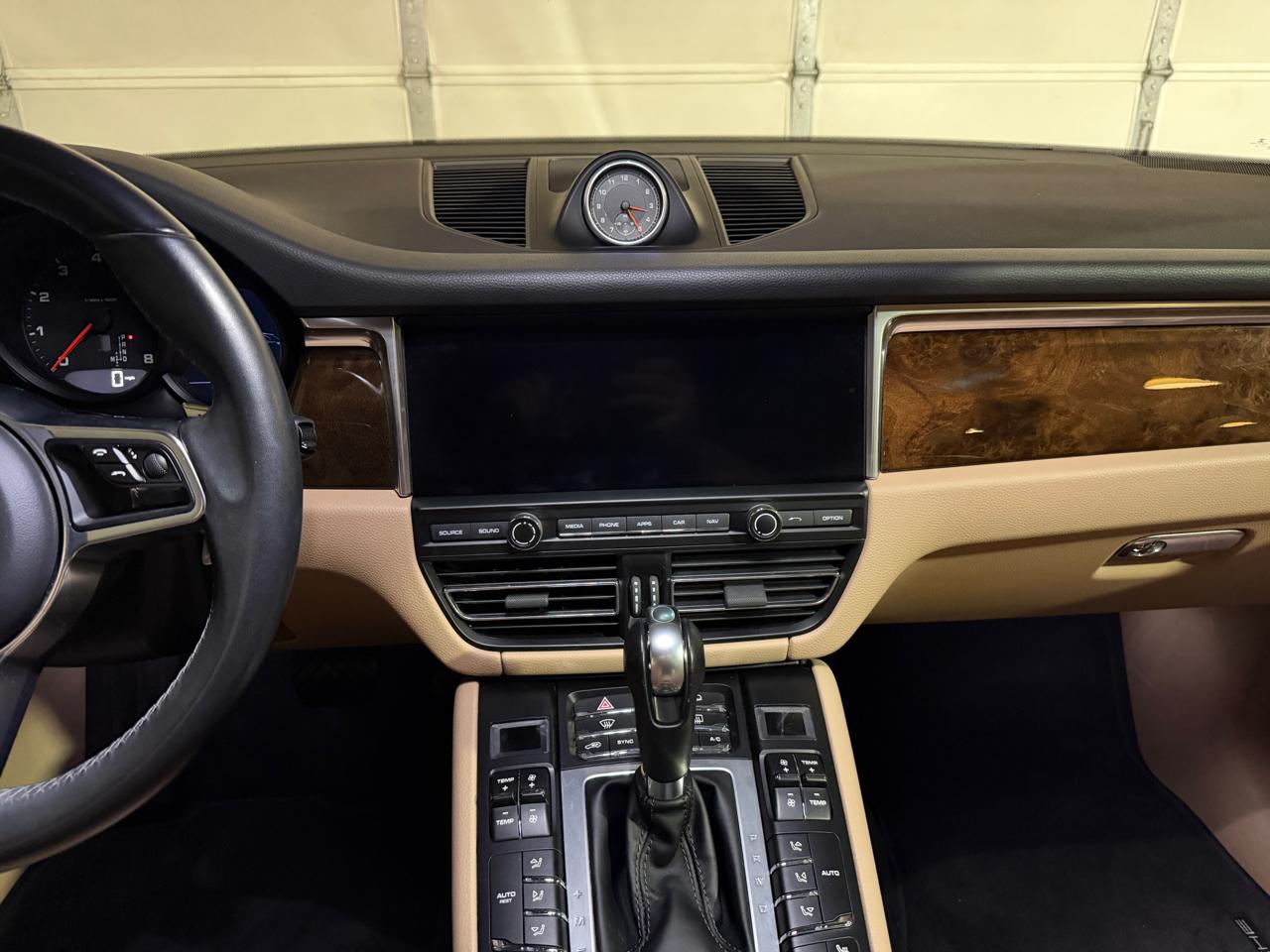 Porsche Macan Base 2019