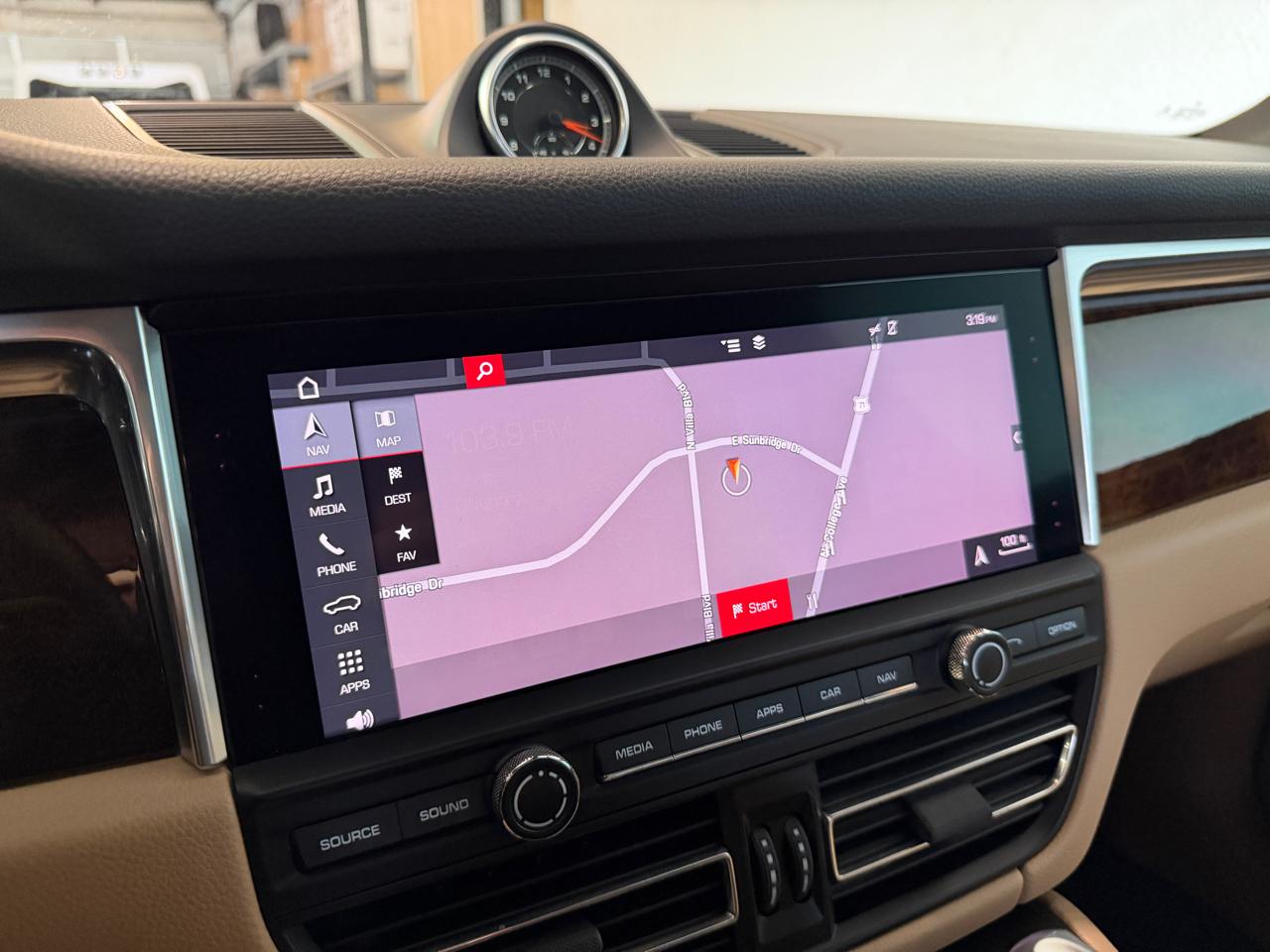 Porsche Macan Base 2019