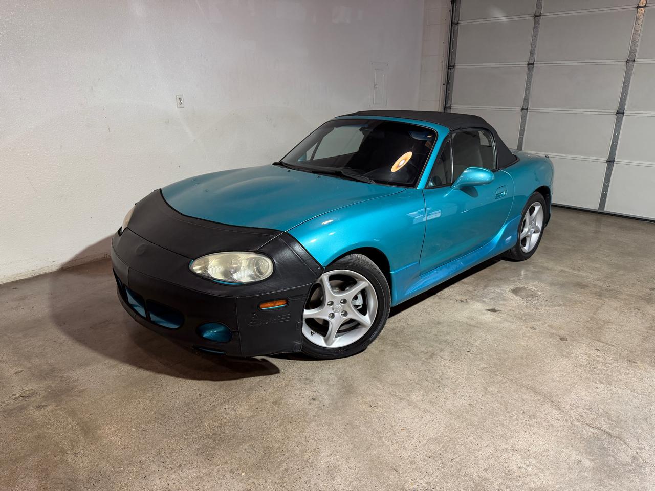  2003 Mazda MX-5 Miata Base   