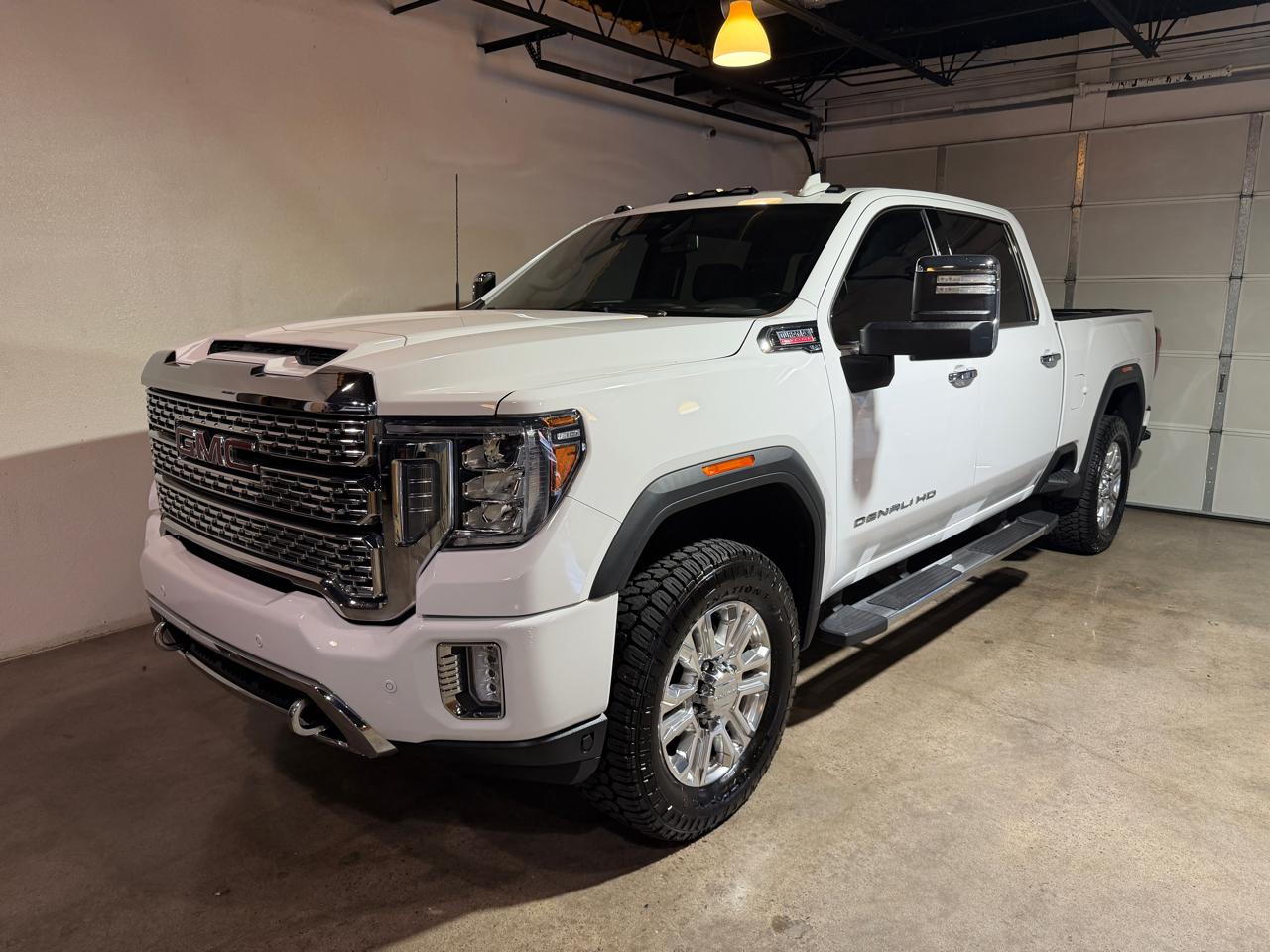 GMC Sierra 2500HD Denali Crew Cab 4WD 2020