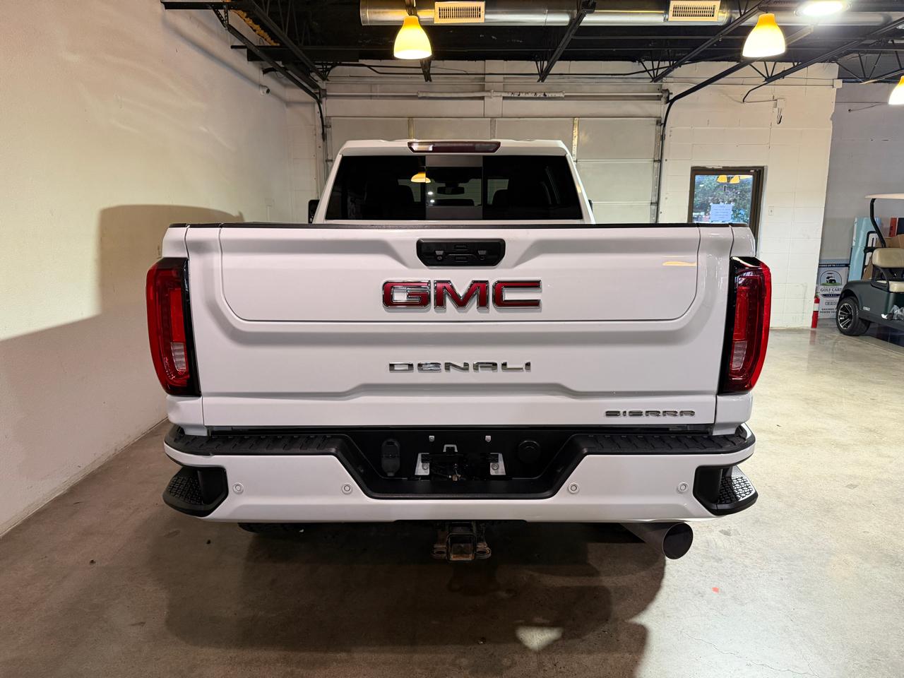 GMC Sierra 2500HD Denali Crew Cab 4WD 2020