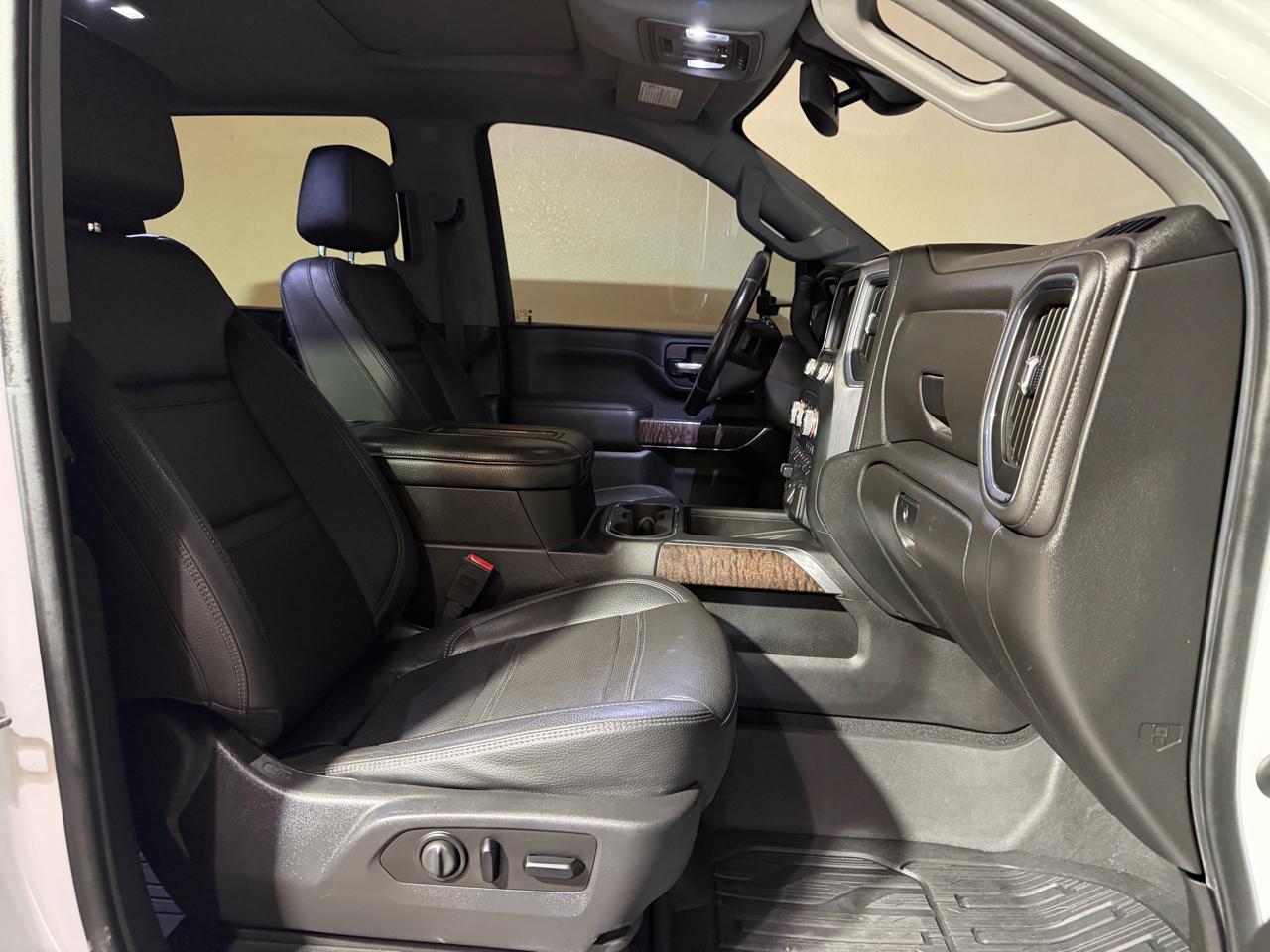 GMC Sierra 2500HD Denali Crew Cab 4WD 2020