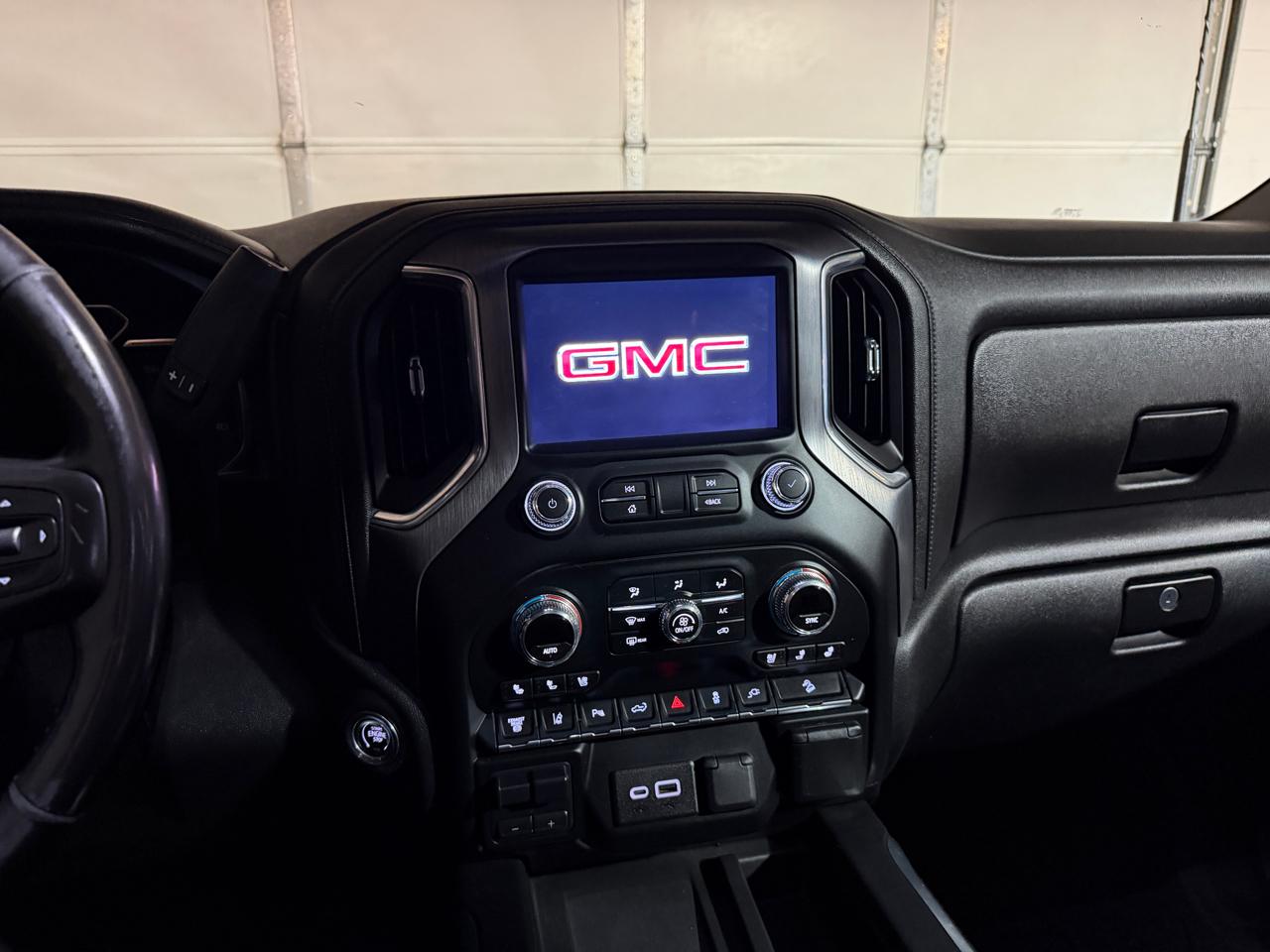 GMC Sierra 2500HD Denali Crew Cab 4WD 2020