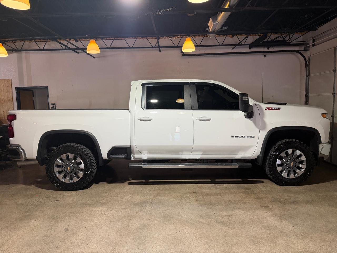Chevrolet Silverado 2500HD LT Crew Cab 4WD 2021