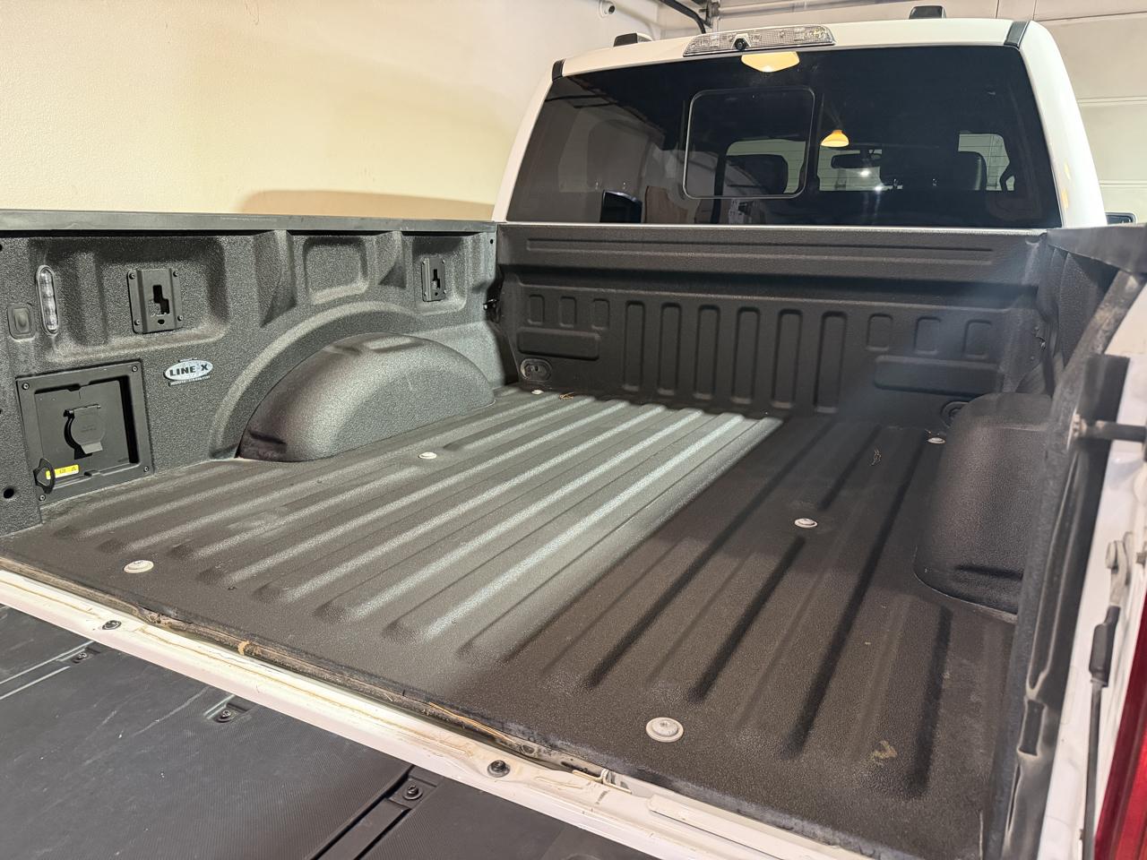 Ford F-150 Raptor SuperCrew 4WD 2022