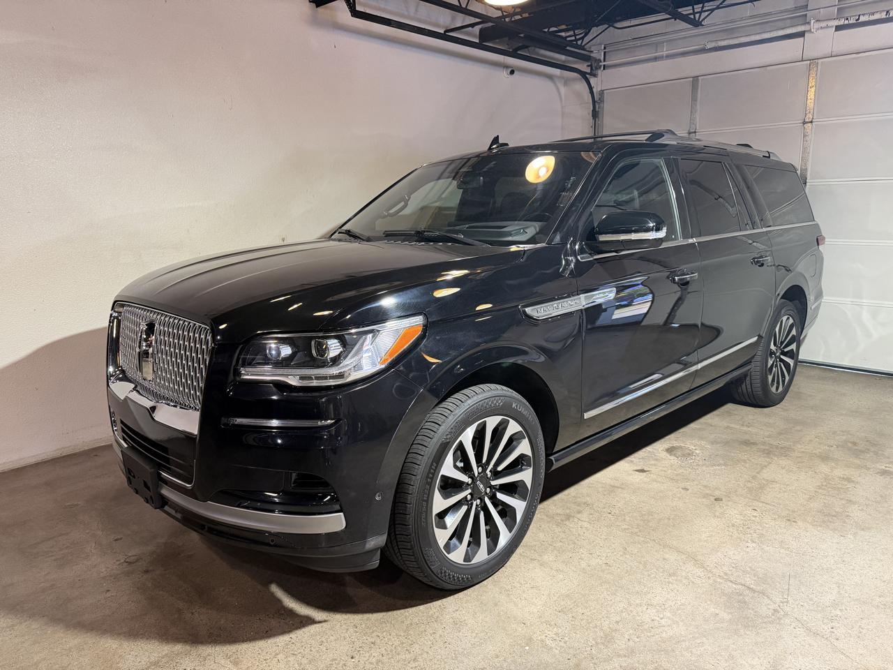 Lincoln Navigator L Reserve 4WD 2023