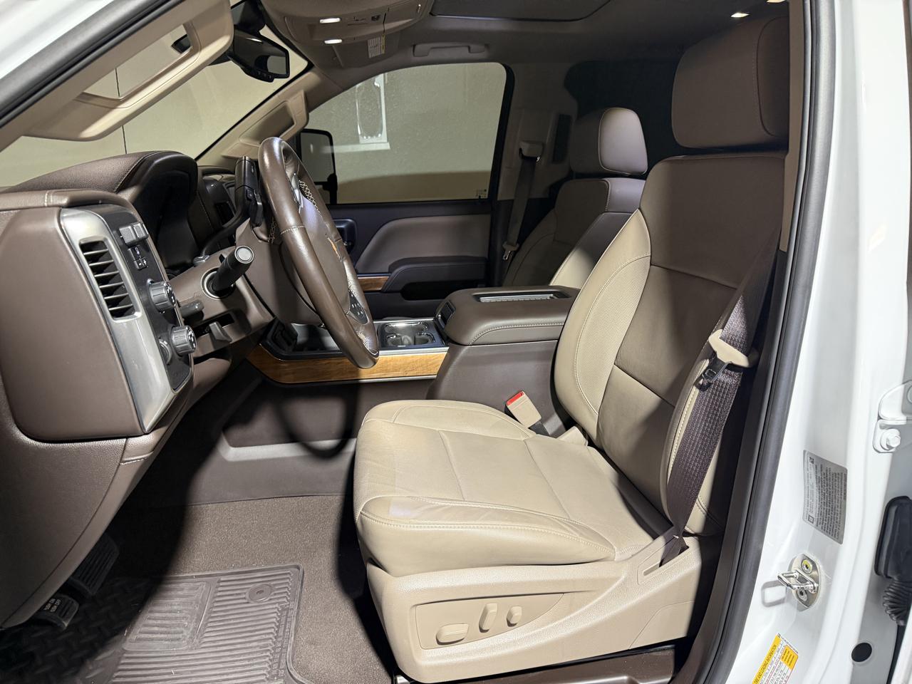 Chevrolet Silverado 3500HD LTZ Crew Cab DRW 4WD 2019