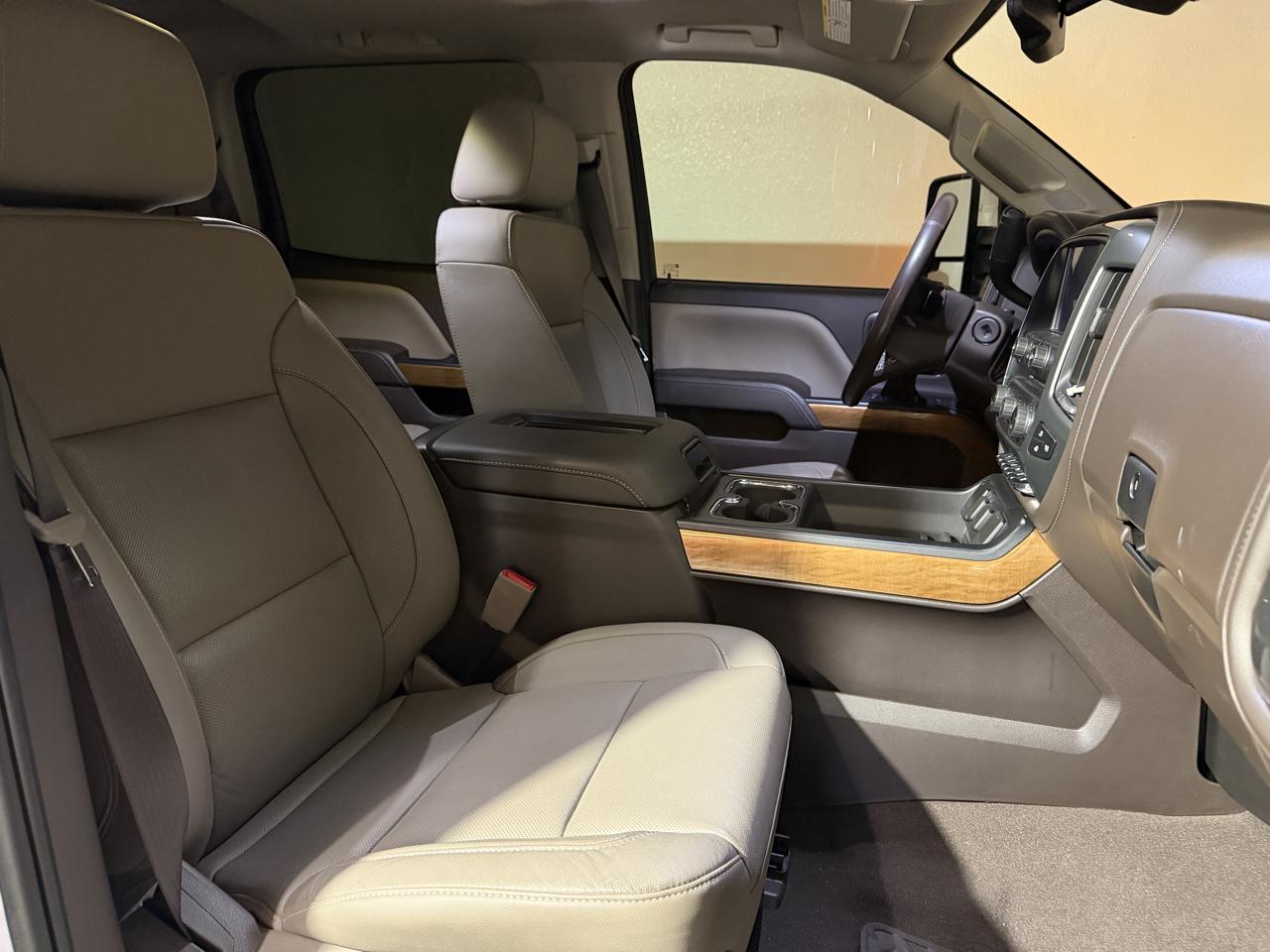Chevrolet Silverado 3500HD LTZ Crew Cab DRW 4WD 2019