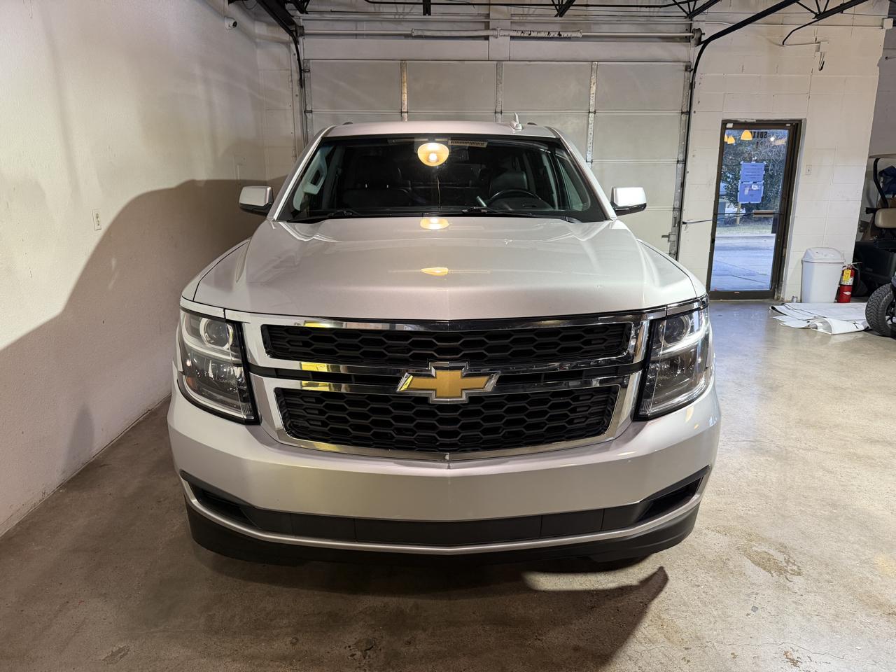 Chevrolet Suburban LT 4WD 2017