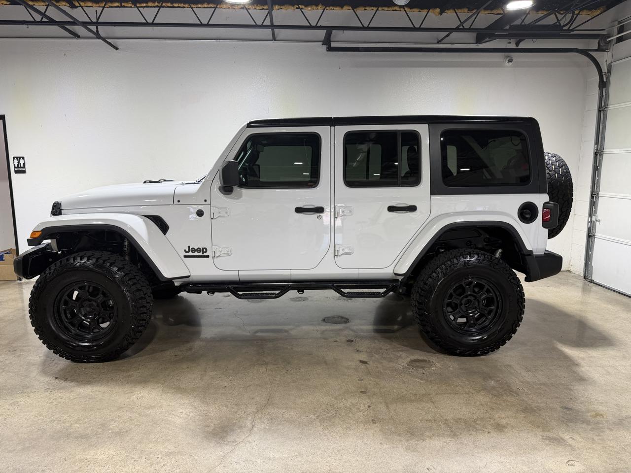 Jeep Wrangler  2021