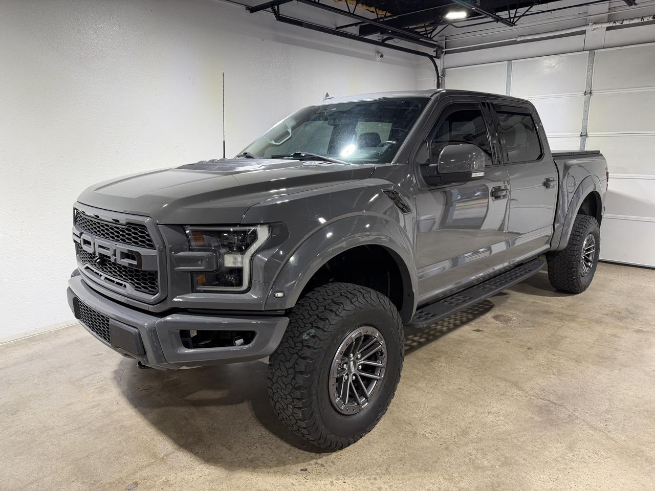 Ford F-150 Raptor SuperCrew 4WD 2020