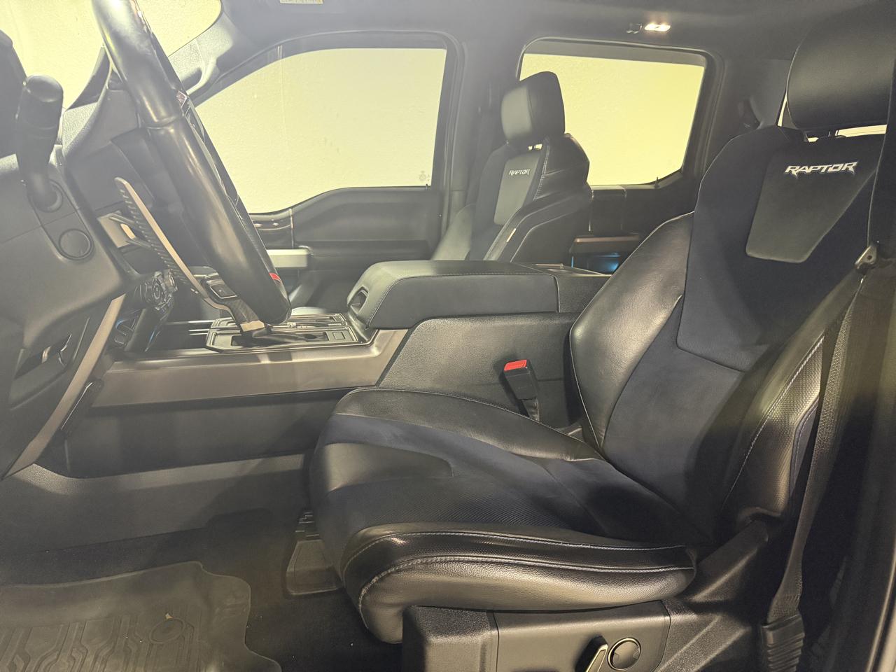 Ford F-150 Raptor SuperCrew 4WD 2020