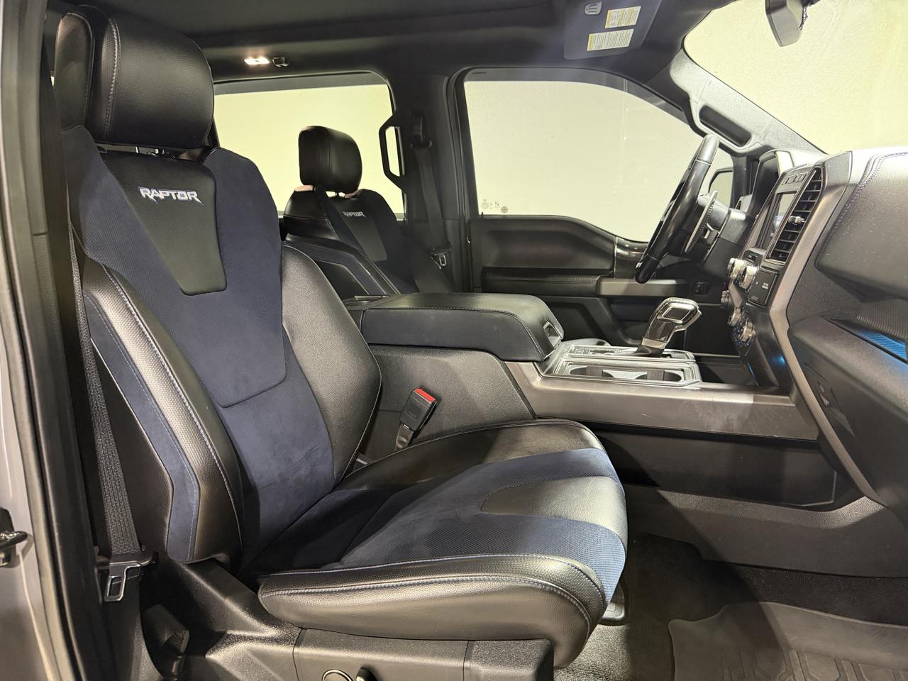 Ford F-150 Raptor SuperCrew 4WD 2020