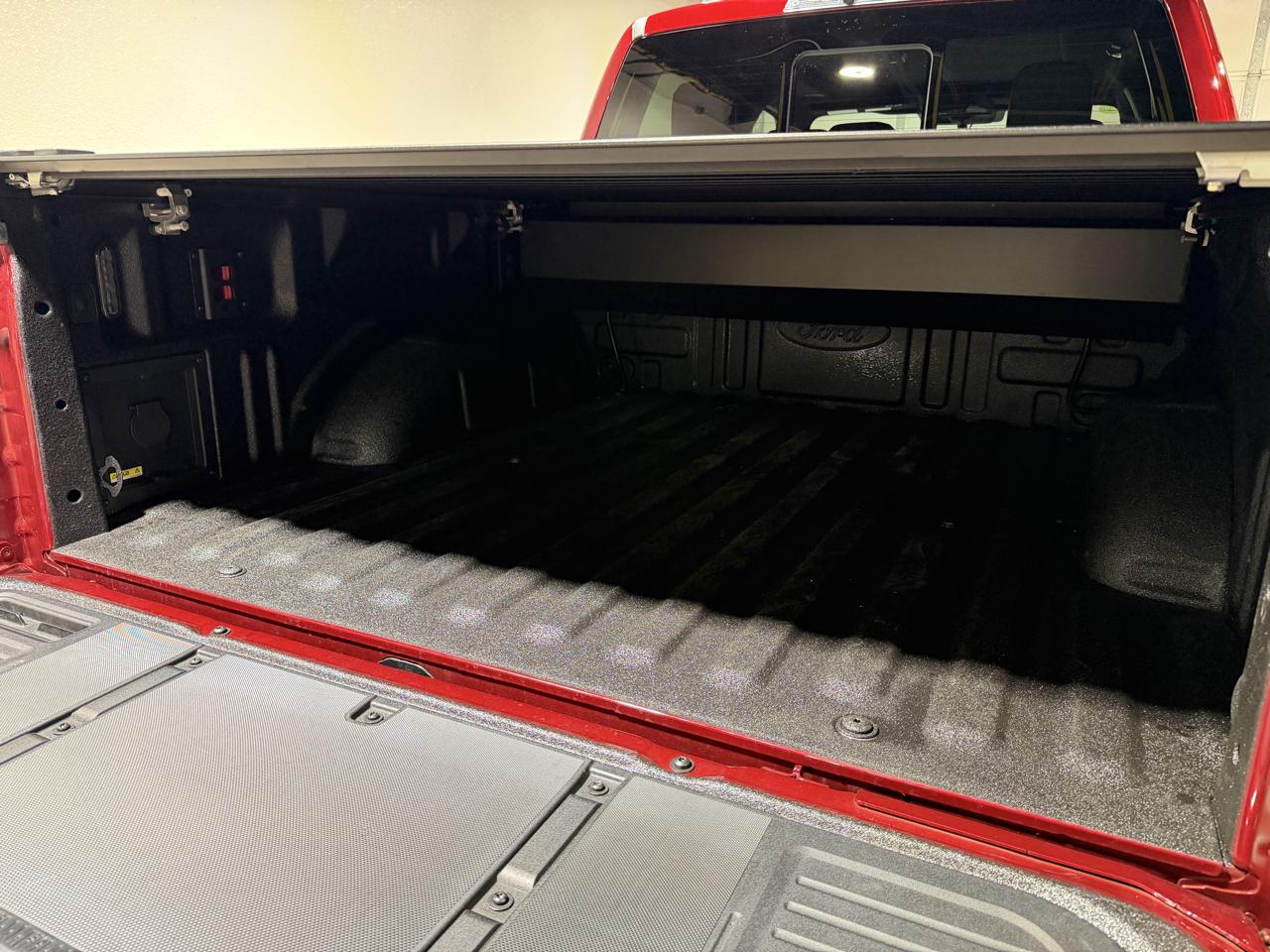 Ford F-150 Raptor SuperCrew 4WD 2026