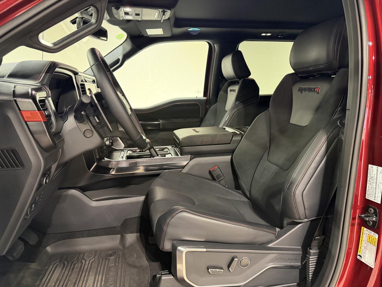 Ford F-150 Raptor SuperCrew 4WD 2026