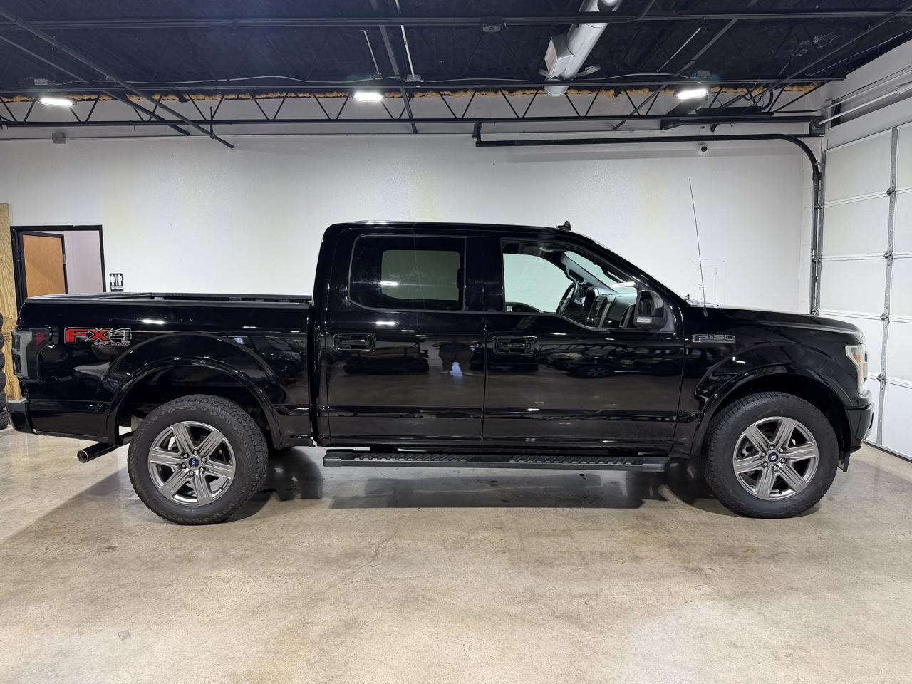 Ford F-150 Lariat SuperCrew 5.5-ft. Bed 4WD 2019