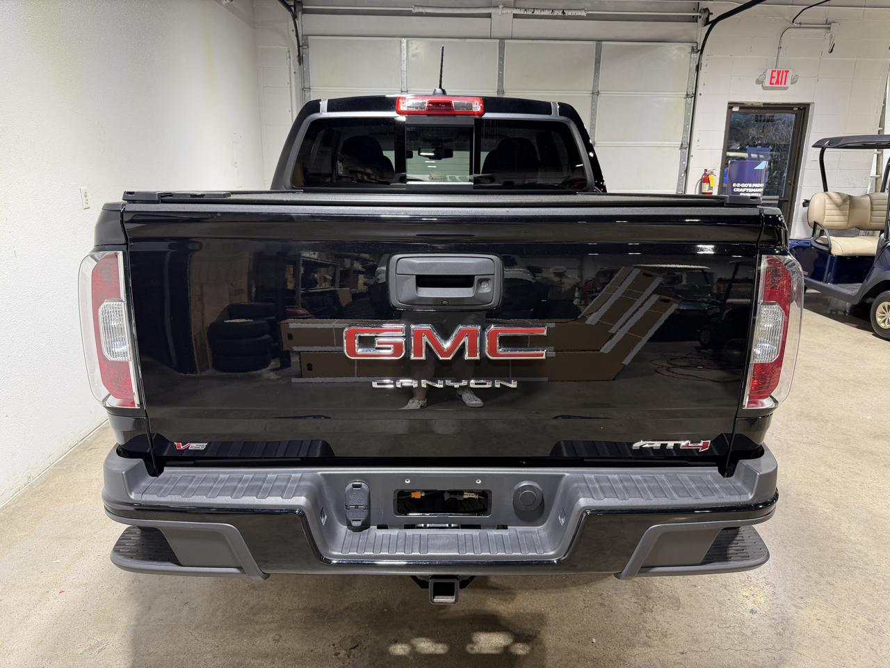 GMC Canyon AT4 Crew Cab 4WD 2022