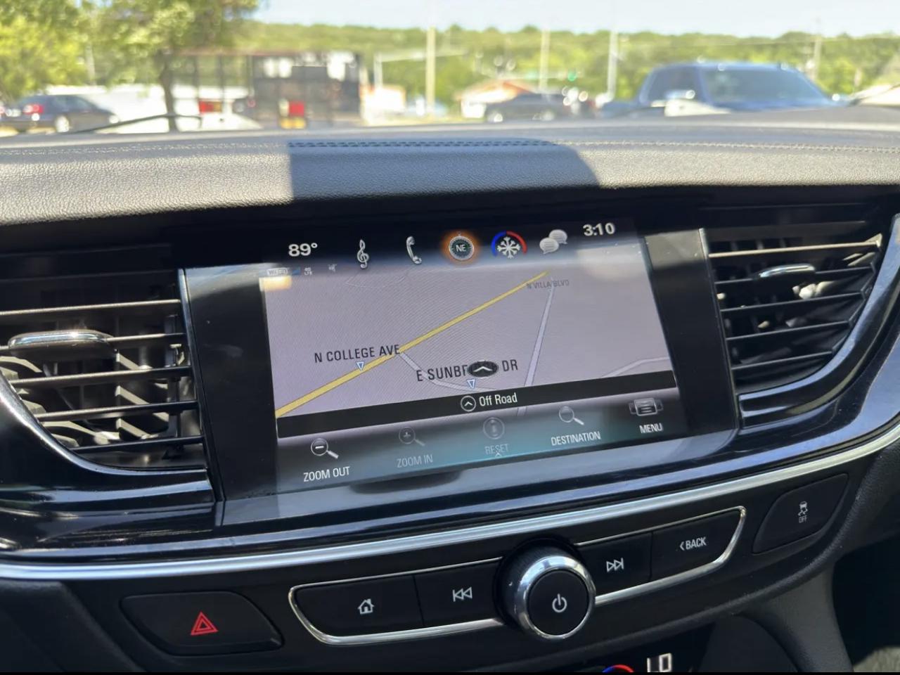 Buick Regal TourX Essence 2018