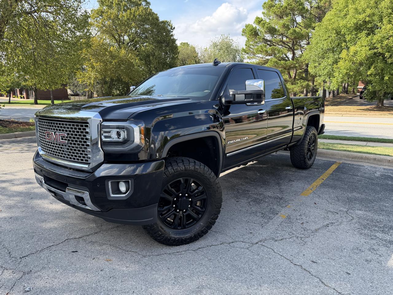 2015 GMC Sierra 2500HD Denali Crew Cab 4WD