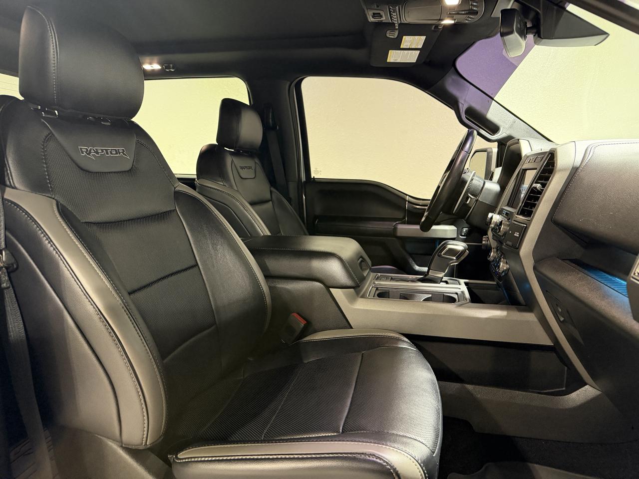 Ford F-150 Raptor SuperCrew 4WD 2018