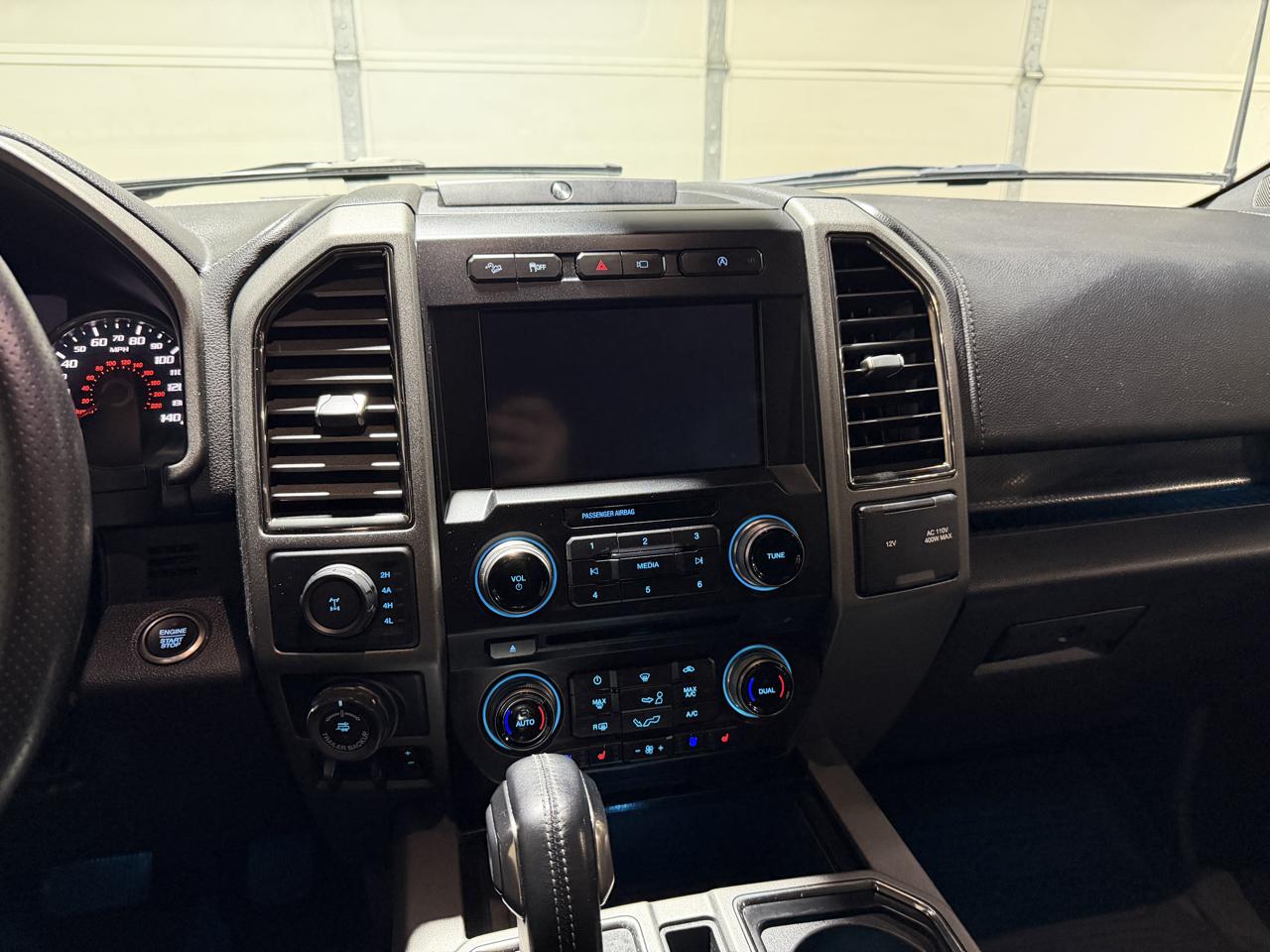 Ford F-150 Raptor SuperCrew 4WD 2018