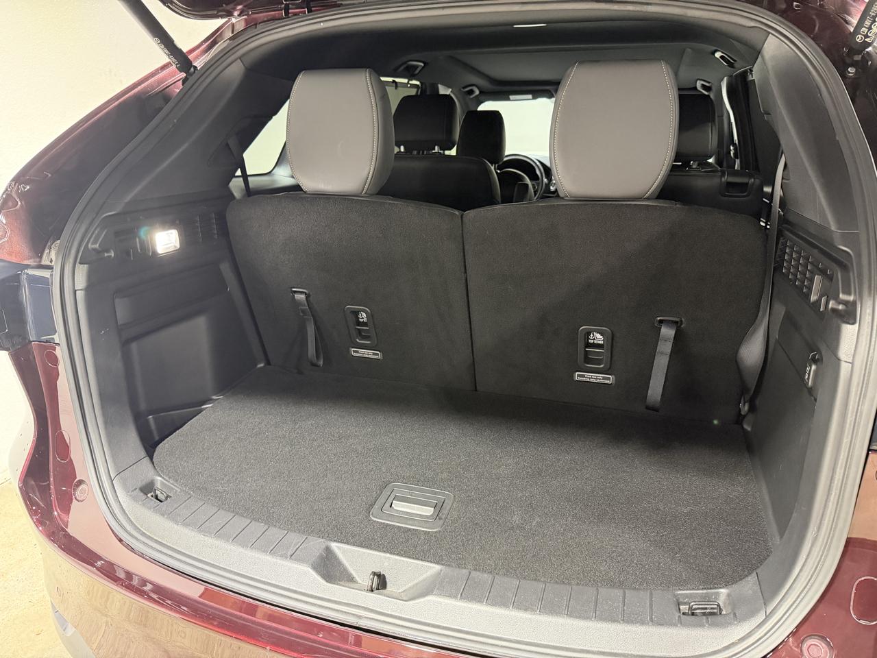 Mazda CX-90  2024