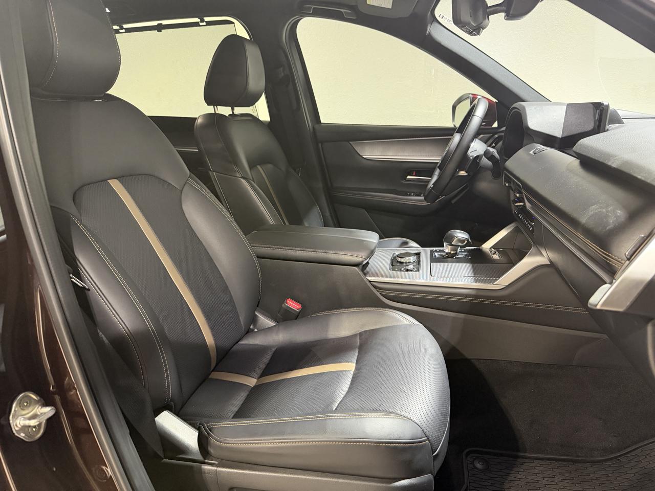 Mazda CX-90  2024