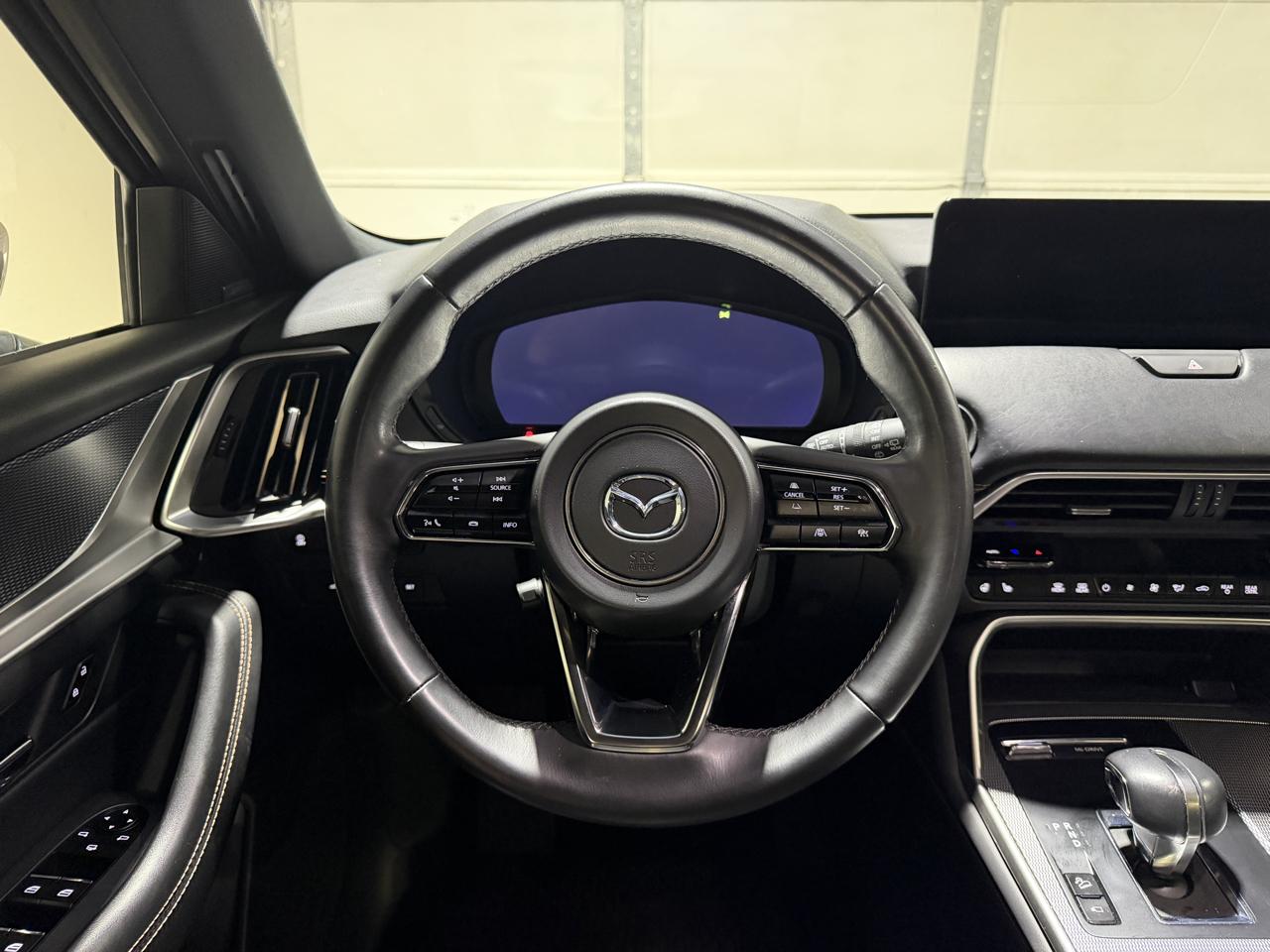 Mazda CX-90  2024