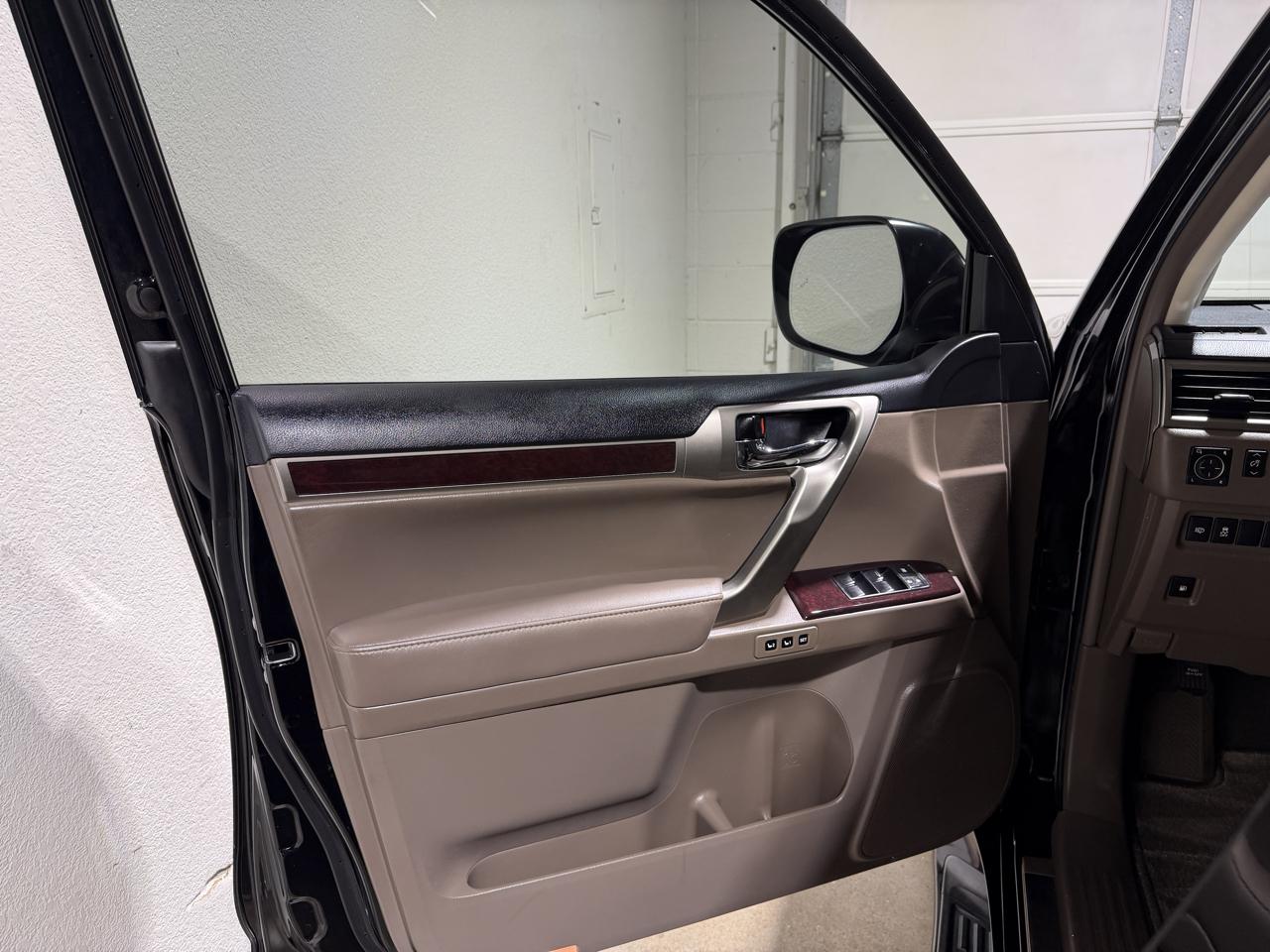 Lexus GX 460 Sport Utility 2014