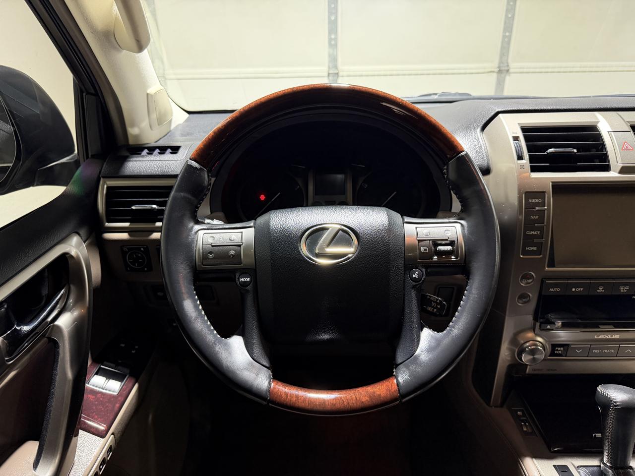 Lexus GX 460 Sport Utility 2014