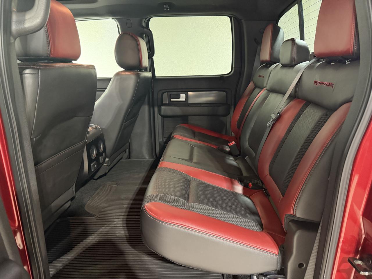 Ford F-150 SVT Raptor SuperCrew 5.5-ft. Bed 4WD 2014