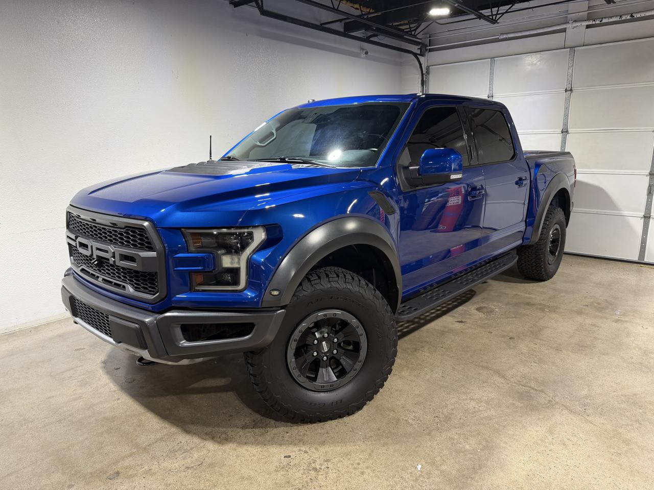Ford F-150 Raptor SuperCrew 4WD 2018